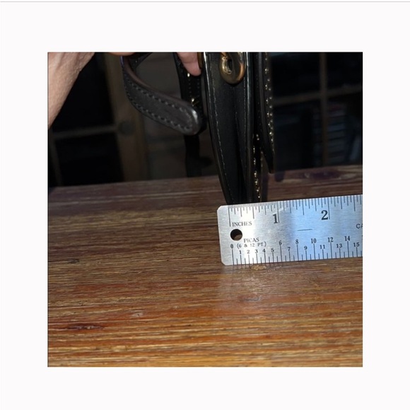 Vince Camuto Black Crossbody Bag - Picture 9 of 10